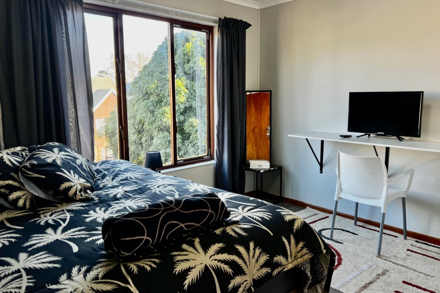 2 Bedroom Property for Sale in Heatherlands Western Cape